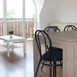 Apartament B6 *
